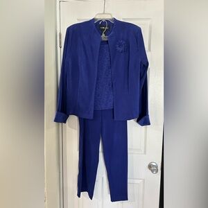 3-piece pantsuit by Sag Harbor. Size 18 Preowned, but only worn twice. $25
